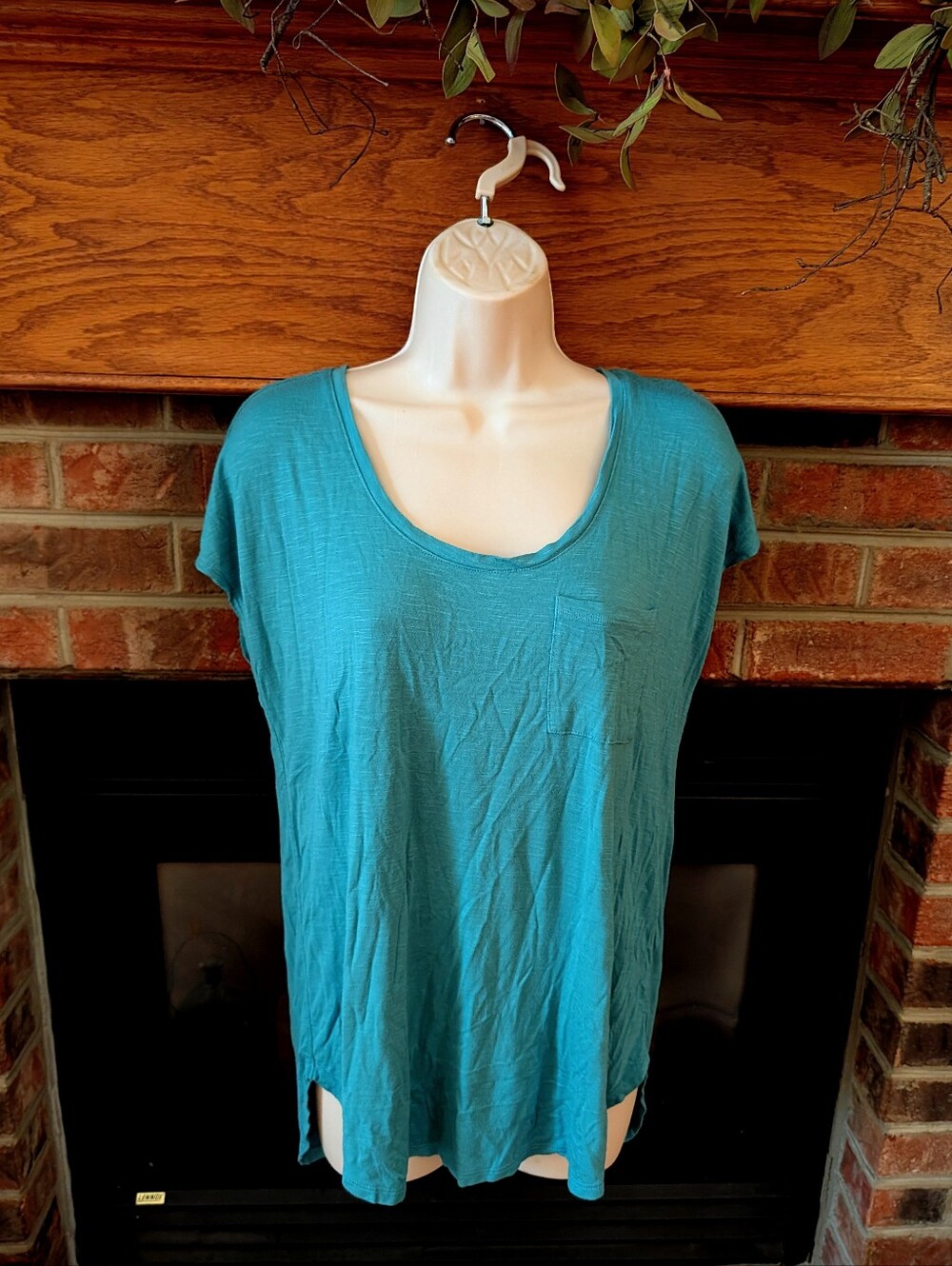 Maurice's 24/7 Teal Scoop Neck Short Sleeve Top Size Medium